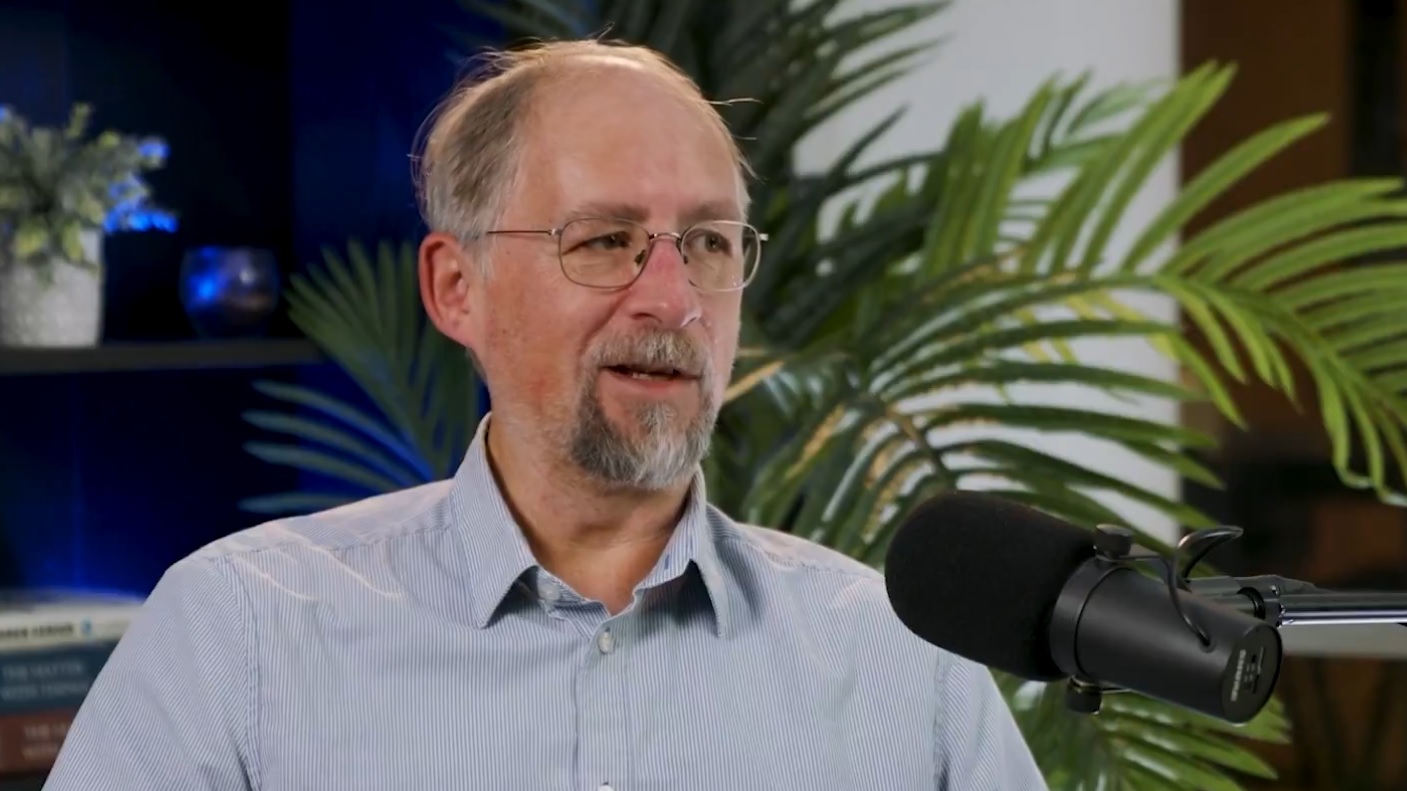 Adam Back, un important informatician și membru al comunității Cypherpunk, neagă vehement că ar fi creatorul Bitcoin, prima criptomonedă din lume