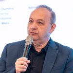 Productivitatea explodată: AI schimbă regulile- în companii, mai multe rezultate!