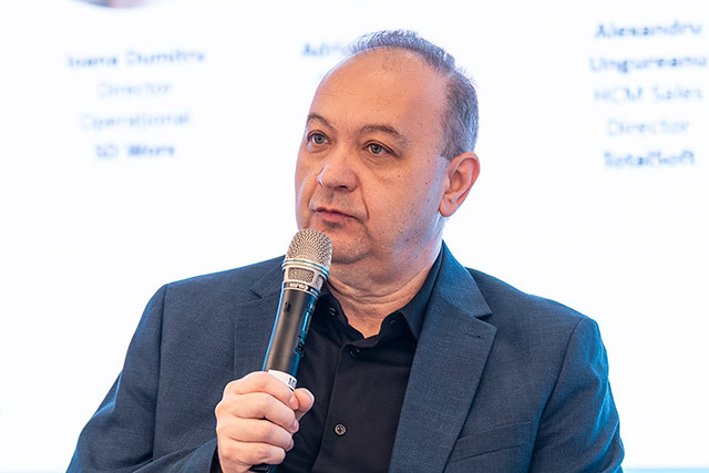 Productivitatea explodată: AI schimbă regulile- în companii, mai multe rezultate!