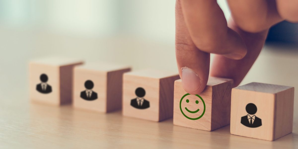 angajati-zile-libere-shutter_Descopera-scaled.jpg - ReactiveNews