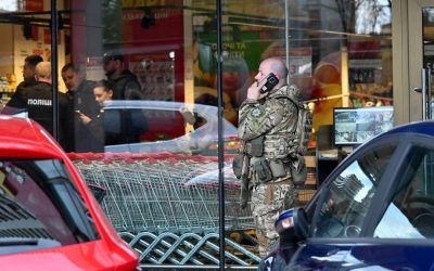 Masacru într-un supermarket din Kiev: Șase morți, atacatorul ucis