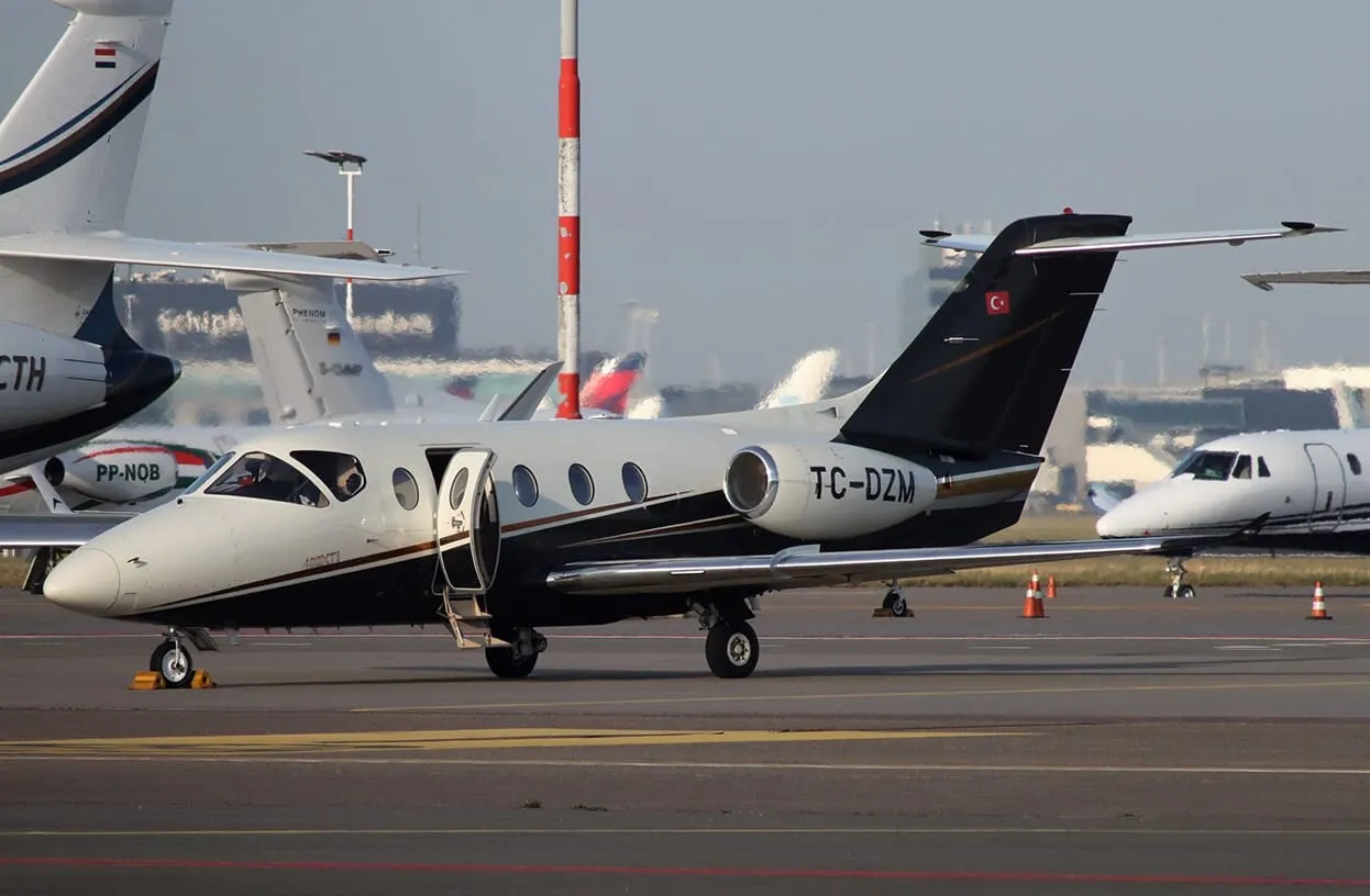 Lumina Sfântă, adusă la București dintr-o zonă de conflict. Detalii despre avion și zbor