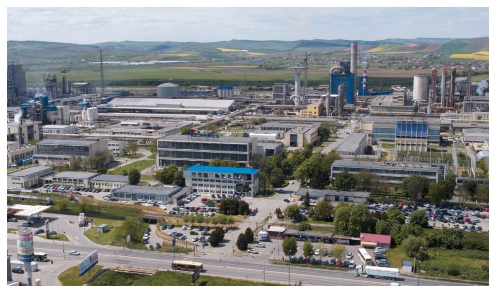 Azomureș: Sute de oameni, trimiși în șomaj! Proteste la Ministerul Energiei
