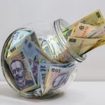 bani-lei-tezaur-dreamstime.jpg - ReactiveNews