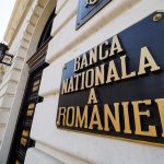 România menține dobânda, avertizează asupra inflației în Q2 din cauza Orientului Mijlociu