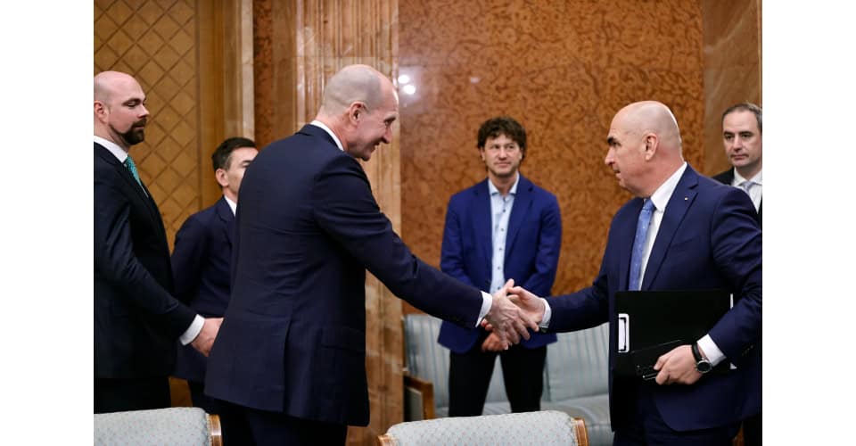 România se confruntă cu riscul intrării în recesiune în 2026, în condițiile unui scenariu pesimist legat de prețul petrolului România riscă să intre în recesiune în anul 2026 dacă prețul petrolului va rămâne ridicat, avertizează un raport recent al agenției de rating S&P Global Ratings