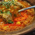 Cine NU trebuie să guste miel de Paște: Avertismentul medicilor