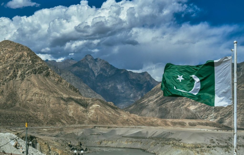 Pakistan: RAȚIONARE de energie, ca măsură anti-criză, pe fondul războiului din Orient