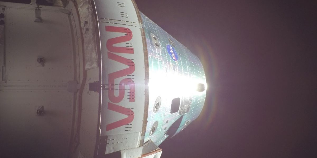 Orion revine spectaculos pe Pământ: Aterizare MONITORIZATĂ