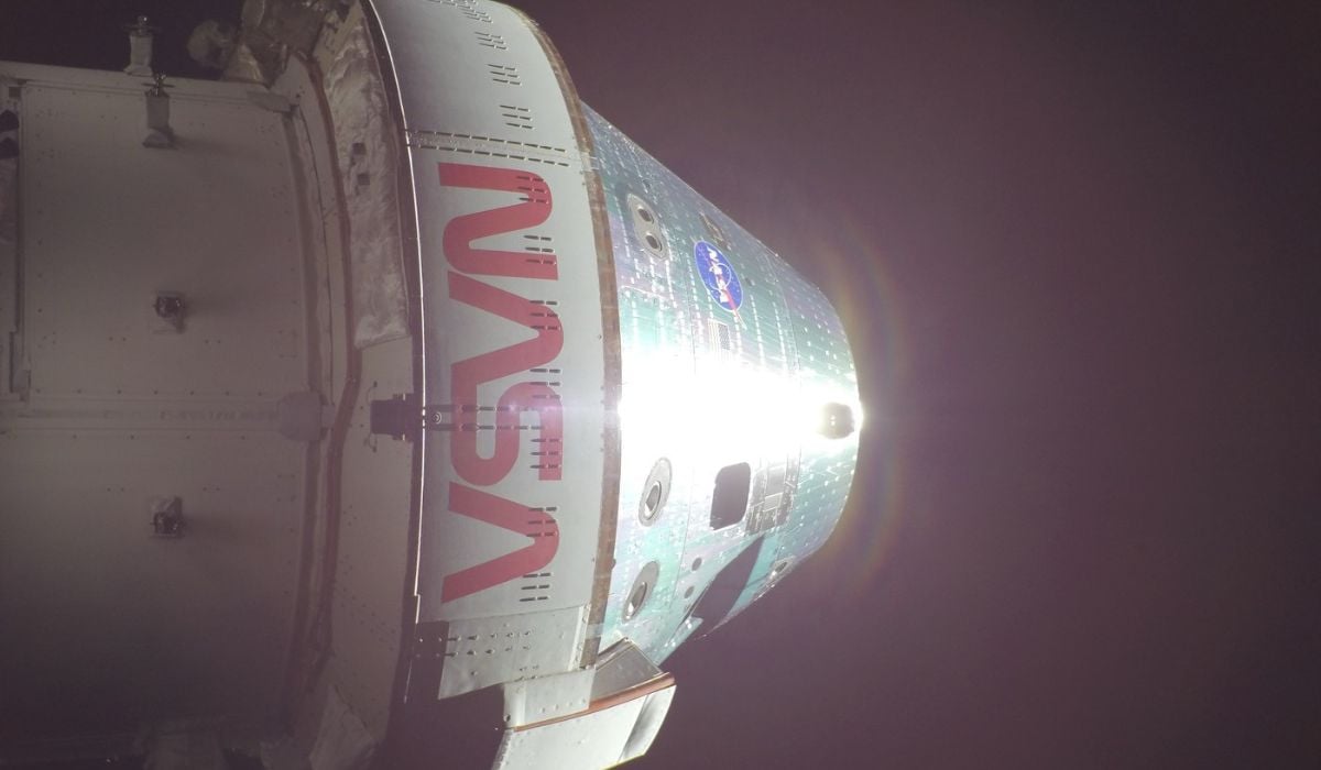 Orion revine spectaculos pe Pământ: Aterizare MONITORIZATĂ