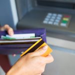 card-card-bancar-portofel-informatii-personale-e1770397437614.jpg - ReactiveNews