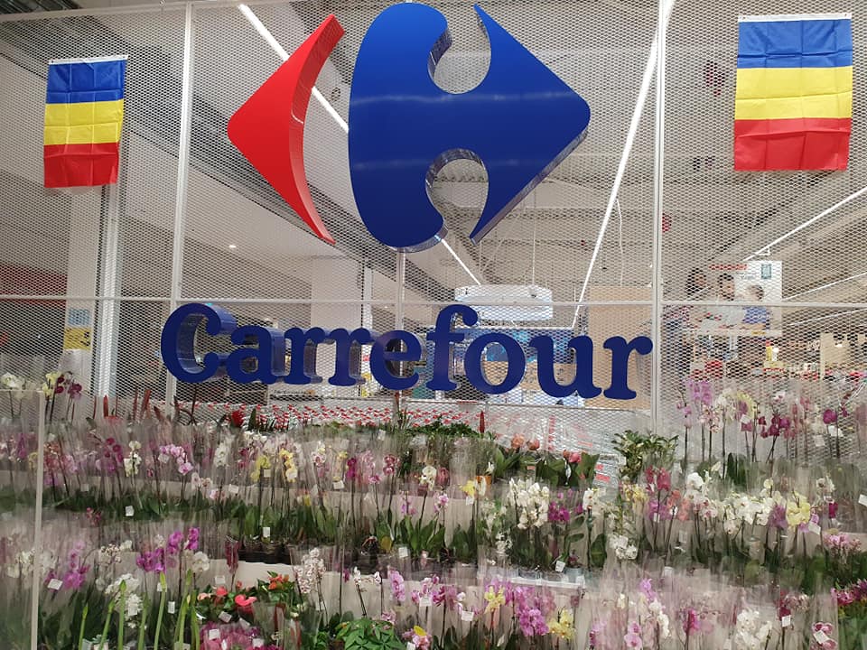 Programul mall-urilor și magazinelor din România suferă modificări semnificative în perioada Sărbătorilor Pascale, fiind adaptat pentru a permite vizitatorilor să petreacă timpul cu familia, dar și pentru a respecta măsurile de siguranță impuse de autorități