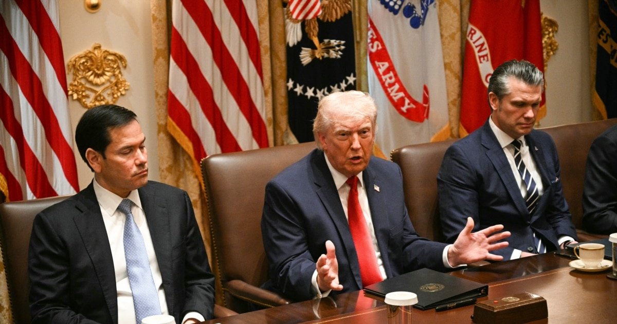 Trump amână ultimatumul pentru Iran: Teheranul amenință cu război, G7 cere calm