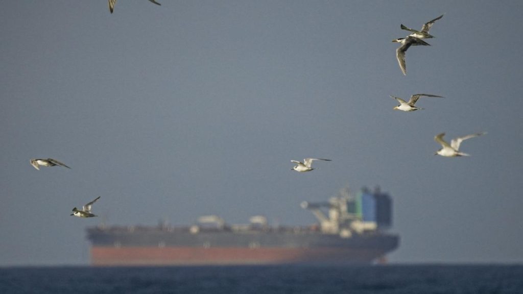 Blocadă navală în Ormuz: Cum ar putea bloca Iranul strâmtoarea vitală?