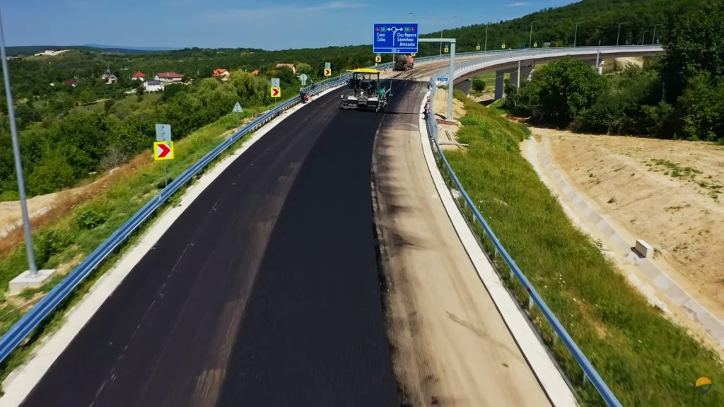 Municipiul Sighetu Marmației va beneficia de primul drum de centură, o investițieevaluată la peste 40 de milioane de euro, destinată să reducă traficul intern și să îmbunătățească legăturile rutiere în zonă