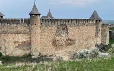 Zid din Cetatea Hotin, simbol Ștefan cel Mare, s-a prăbușit: „Toată lumea e-n viață”