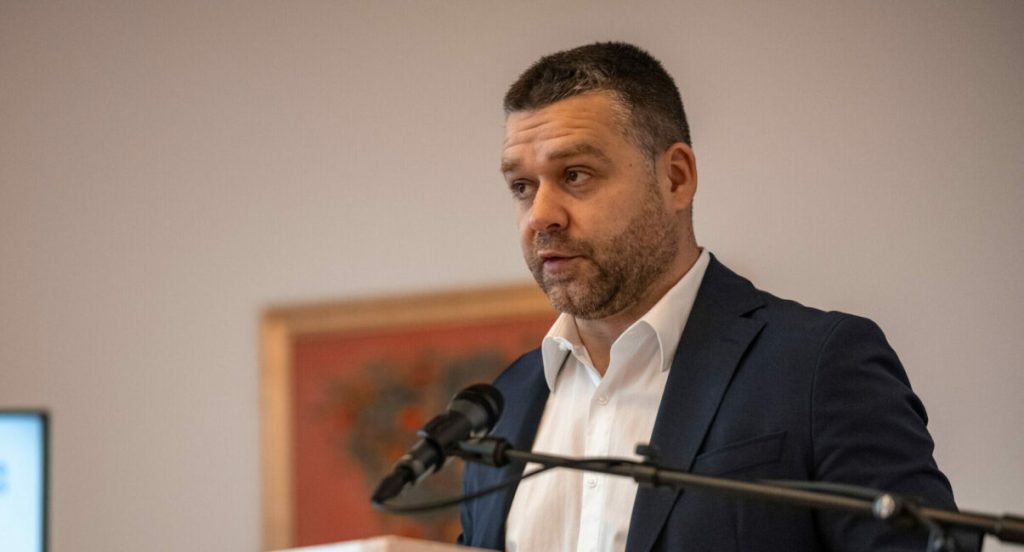 Ciucu (PNL) ATACĂ PSD: Vor să rupă partidul! Dezvăluiri despre negocieri secrete