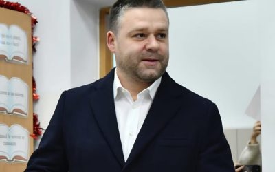 Primăria Capitalei se află din nou în centrul unui conflict major, după anunțul primarului general, Ciprian Ciucu, privind propunerea de comasare a zece instituții subordonate