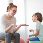 Răsturnare de situație: Raluca Turcan anunță consiliere gratuită pentru părinți