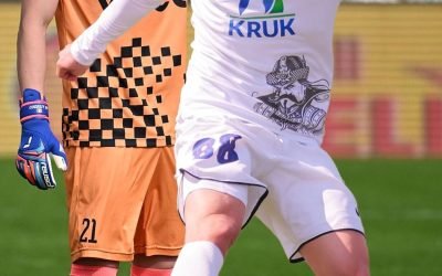 Corvinul, spre Liga 1: Victorie clară cu Chindia, programul și clasamentul