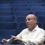 București: Gold FM, postul lui Cozmin Gușă, scapă de închidere. Decizia CNA, suspendată