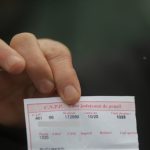 Cine beneficiază de banii statului în 2026? Suma-șoc oferită