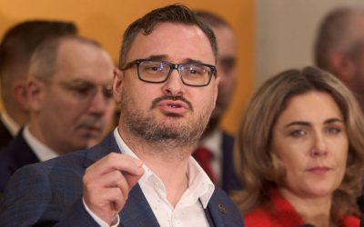 Dan Tănasă, atacat cu pumnii de un coleg AUR: „Mi-am dat viața pentru partid”