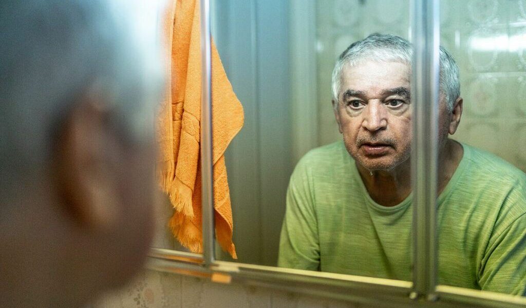 Două semne nocturne pot anunța demența. Când trebuie să te alarmezi