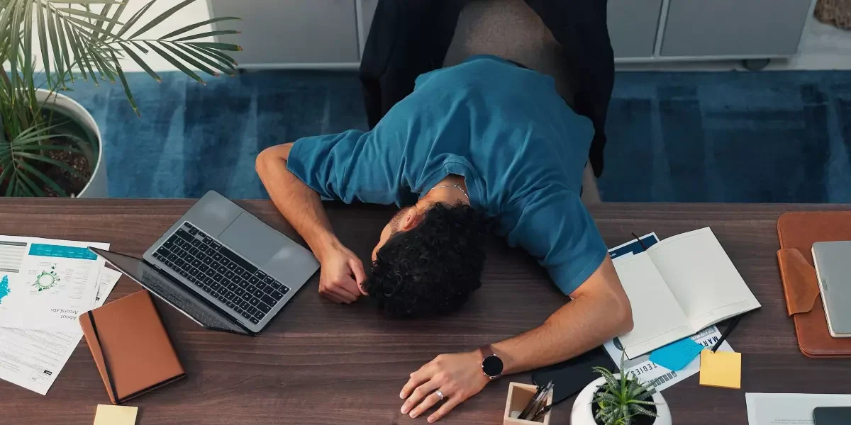 Angajat a dat în judecată firma: 500.000€ despăgubiri pentru 827 zile de concediu neplătite