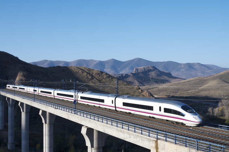 Europa, pe gratis: 40.000 de tineri, invitați la călătorii cu trenul