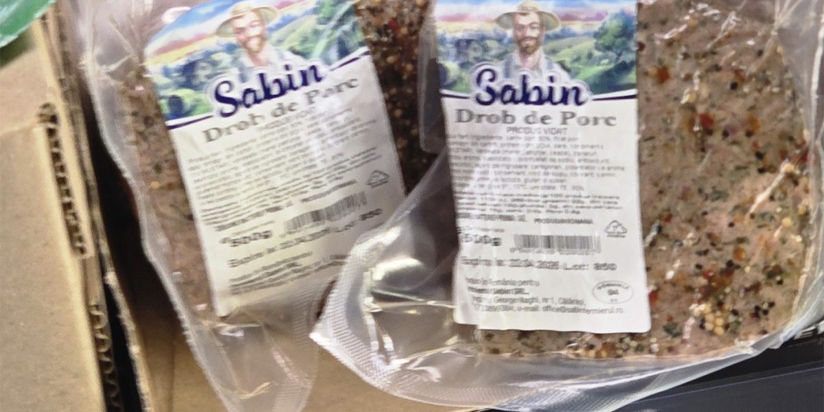 Ce conține drobul de porc vândut în Kaufland și ce scrie pe etichetă Drobul de porc, un preparat tradițional nelipsit de pe masa de Paște, poate fi găsit și în supermarketuri, precum Kaufland, unde diversitatea de oferte aparent variată nu întotdeauna indică transparența ingredientelor