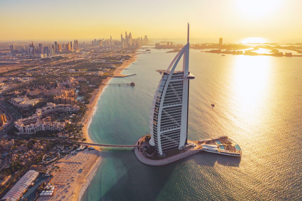 Burj Al Arab, simbolul DUBAI, se închide: Sfârșitul unei ere de lux