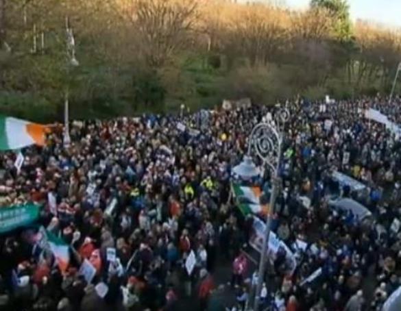 Irlanda, blocată de fermieri furioși: Dublin, sub asediu din cauza prețurilor