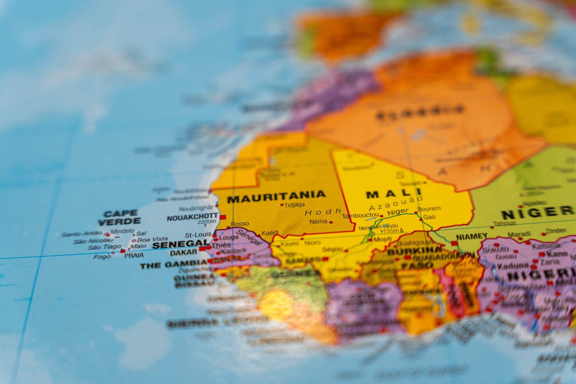 Impactul războiului din Orientul Mijlociu asupra economiei africane Războiul din Orientul Mijlociu continuă să afecteze grav economiile africane, provocând o serie de consecințe directe asupra stabilității financiare și securității alimentare a continentului