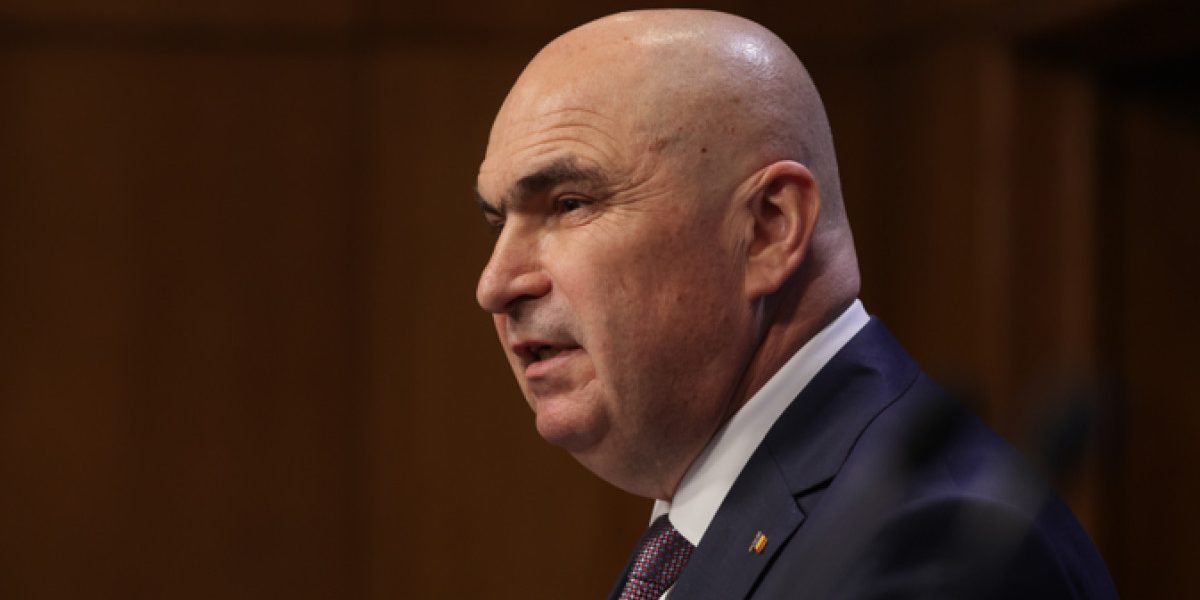 Bolojan: România cere ajutor CE pentru negocierile cu Pfizer. Miniștrii, la SUA