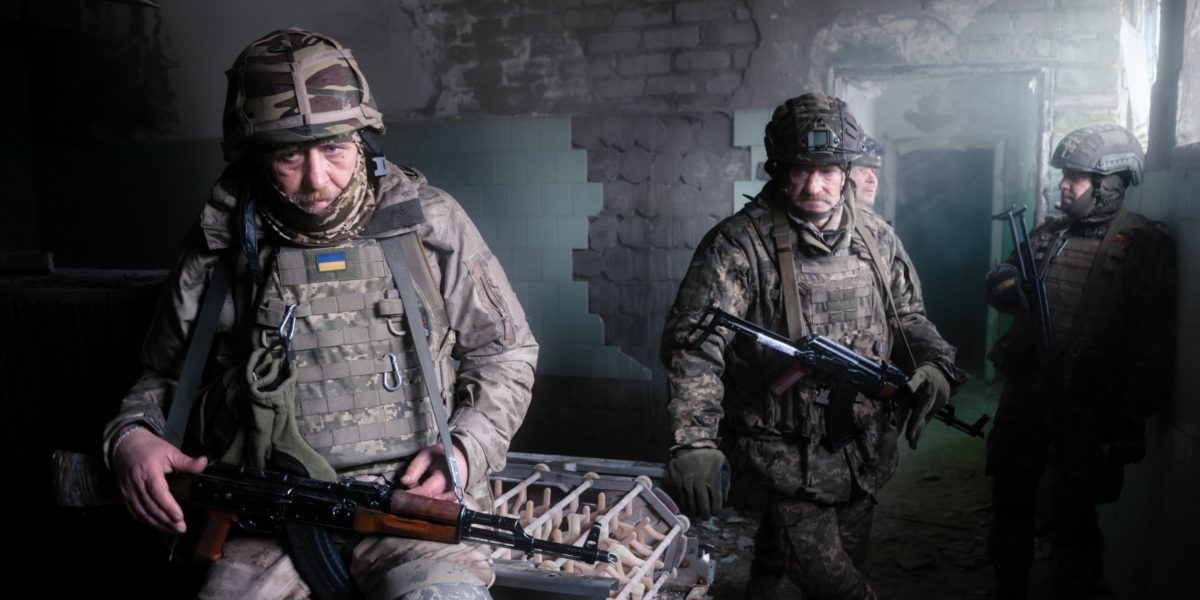 Condamnați vârstnici și deținute, efort uriaș pentru Ucraina în război