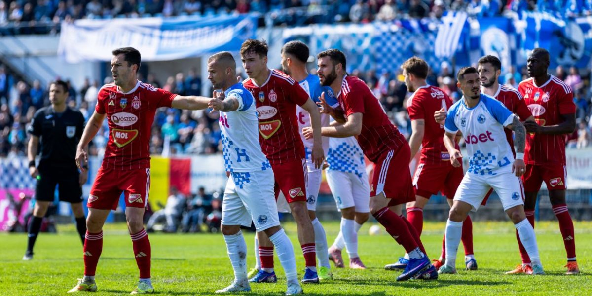 fc-corvinul-hunedoara-acs-sepsi-osk-sfantu-gheorghe-liga-2-casa-pariurilor-play-off-04042026.jpg - ReactiveNews