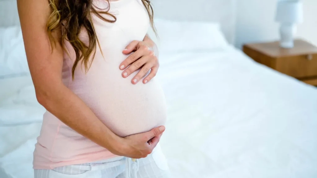 Rusia: FIV interzis pentru femei singure? Soluția, soldați de pe front!