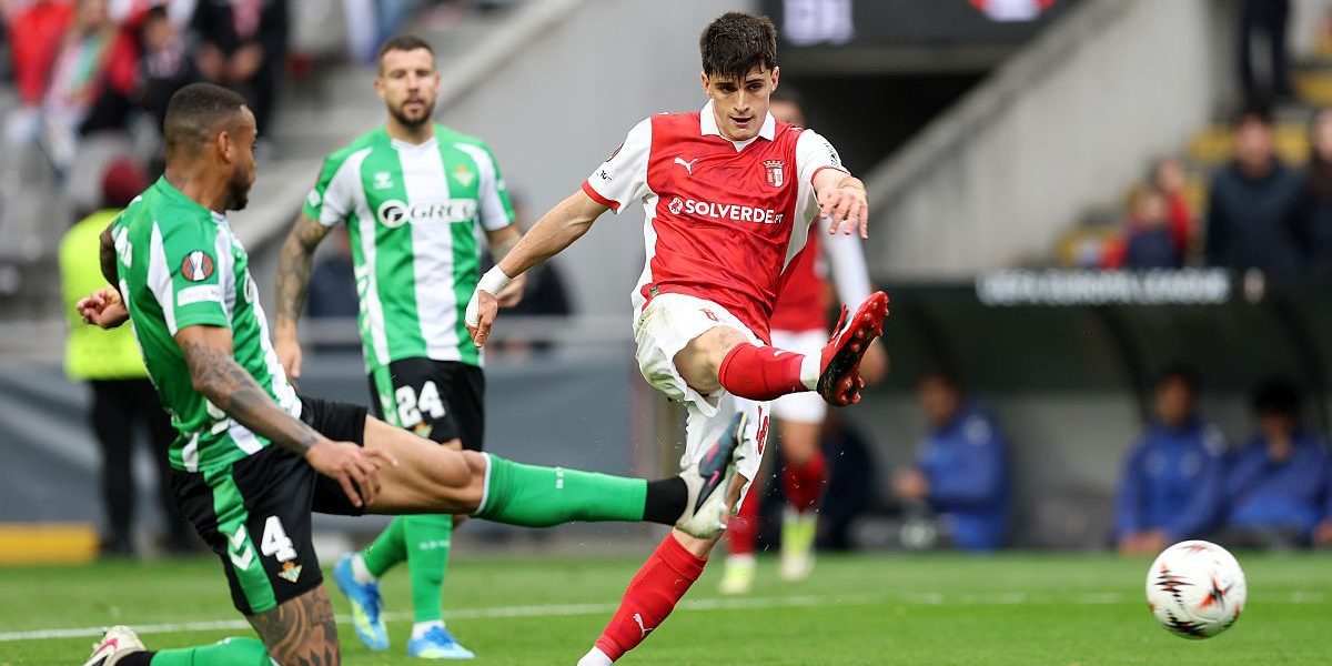 Antony, la un șut de vis! A fost aproape de golul victoriei