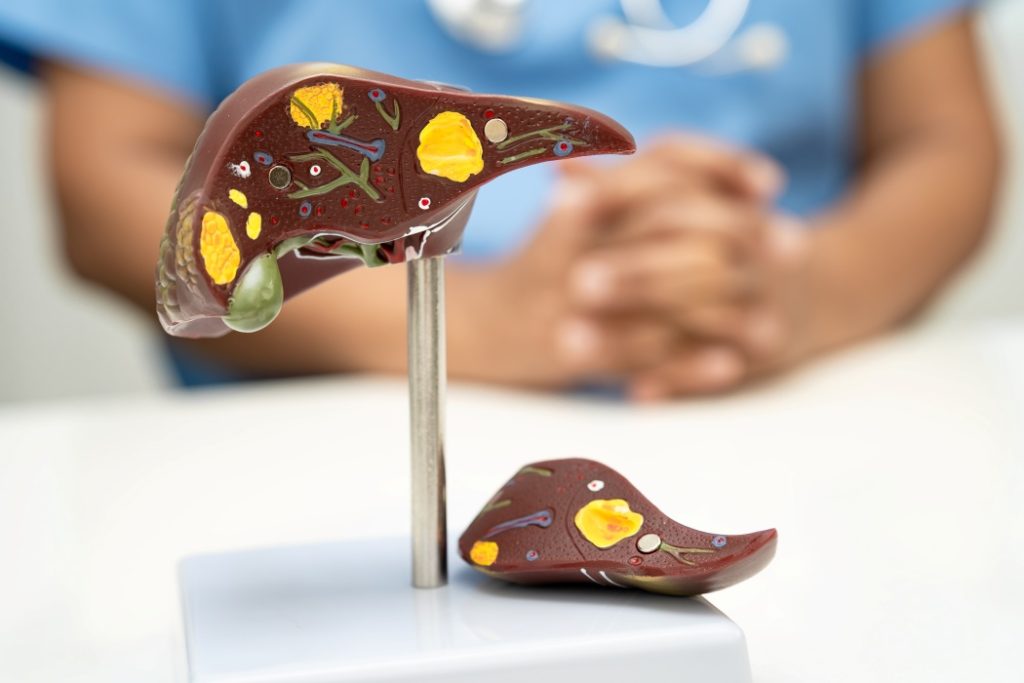 Boala tăcută care lovește tinerii: Stilul de viață modern, pericol ascuns