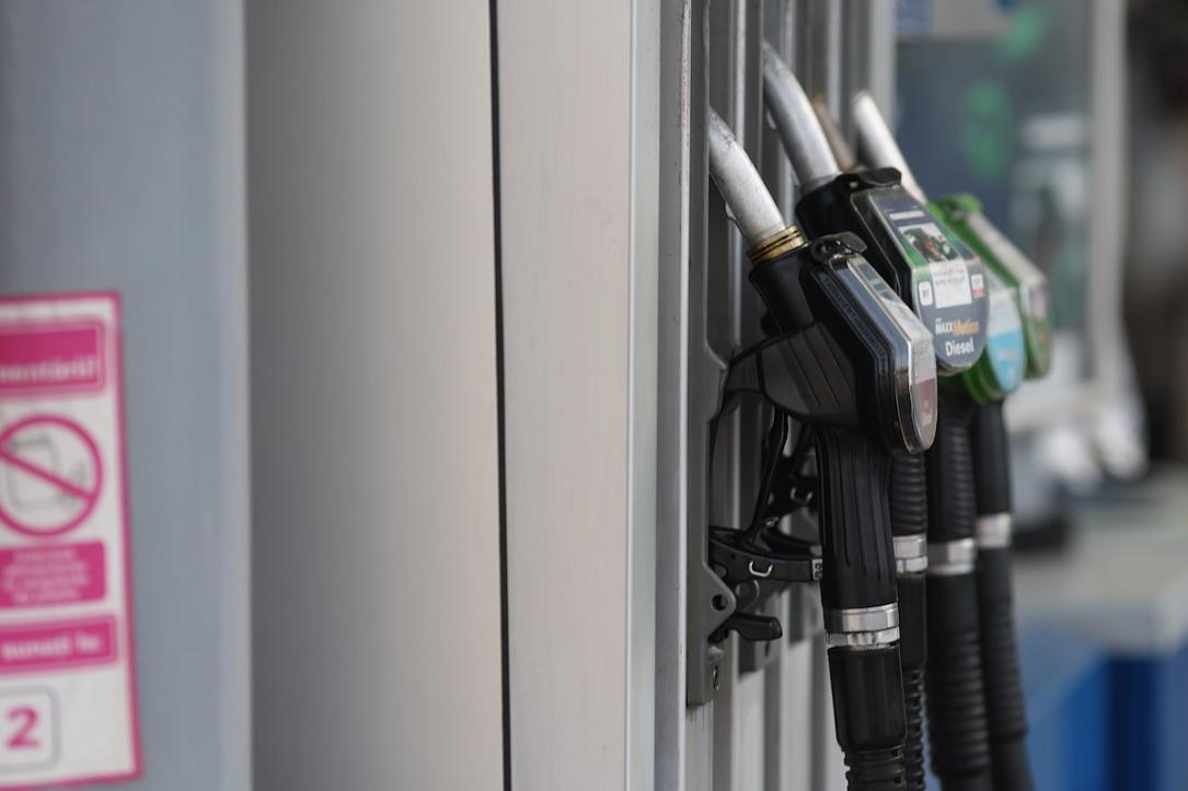 România: Președinția încheie mandatul, fără probleme de combustibil, după consultări