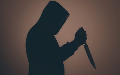 Angajată, amenințată cu cuțitul la o sală de jocuri din Galați