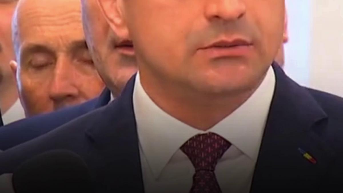 Simion despre PSD: „Face joc de glezne” și nu va depune moțiune de cenzură