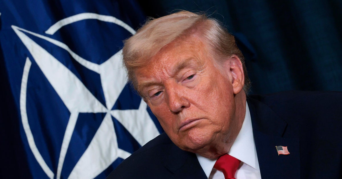 Președintele SUA, Donald Trump, a declarat recent că ia în considerare ieșirea Statelor Unite din NATO, alianță militară care a fost fondată în 1949 și care are în prezent 32 de membri, printre care și România