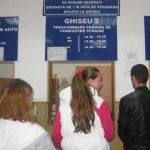 Românii, scutiți de cozi la ghișee: Statul verifică singur datele