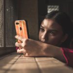 De ce dispăr oamenii brusc? Fenomenul „ghosting”, explicat științific