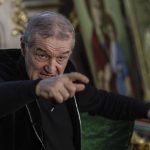Becali, furios după reținerea permisului: „Băieți tineri, vă e rușine să stați la pândă?”