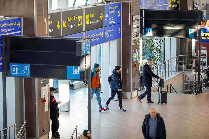 București: Aeroportul Henri Coandă modernizează ascensoarele și pasarelele