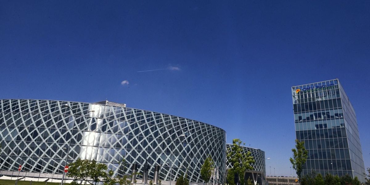 Prima femeie șefă OMV: Cine este Emma Delaney, noua CEO a grupului?