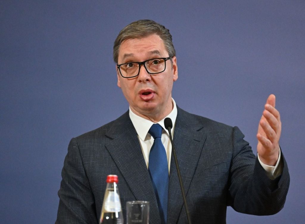 Serbia, în pragul pierderii a 1,5 miliarde € dacă Vučić nu sancționează Moscova